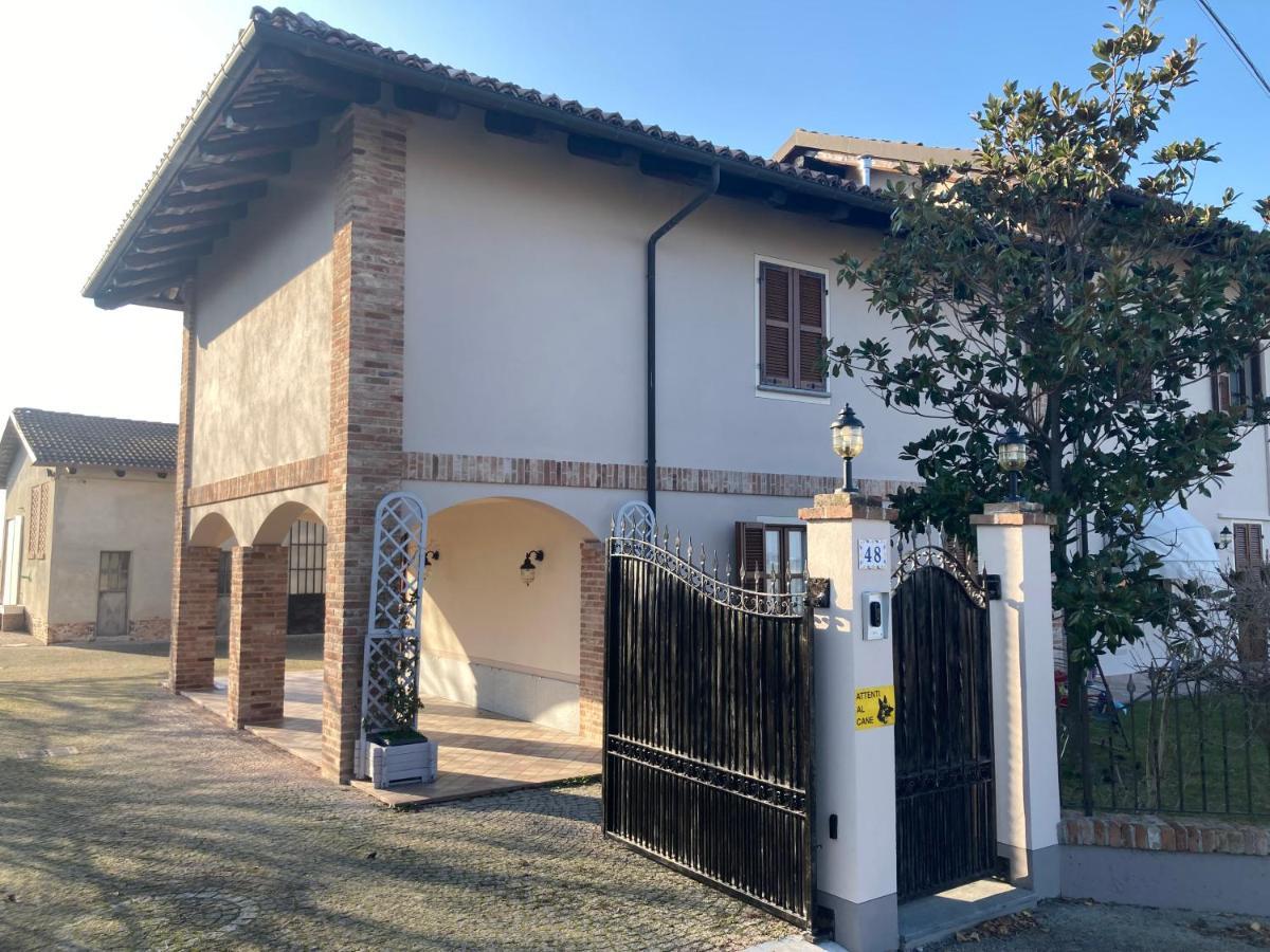 Casa Vacanze Martina Castagnole delle Lanze Exterior photo